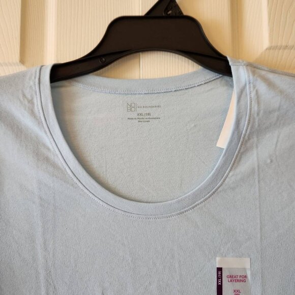 No Boundaries Women's XXL Scoop Tee Light Blue - Picture 4 of 6